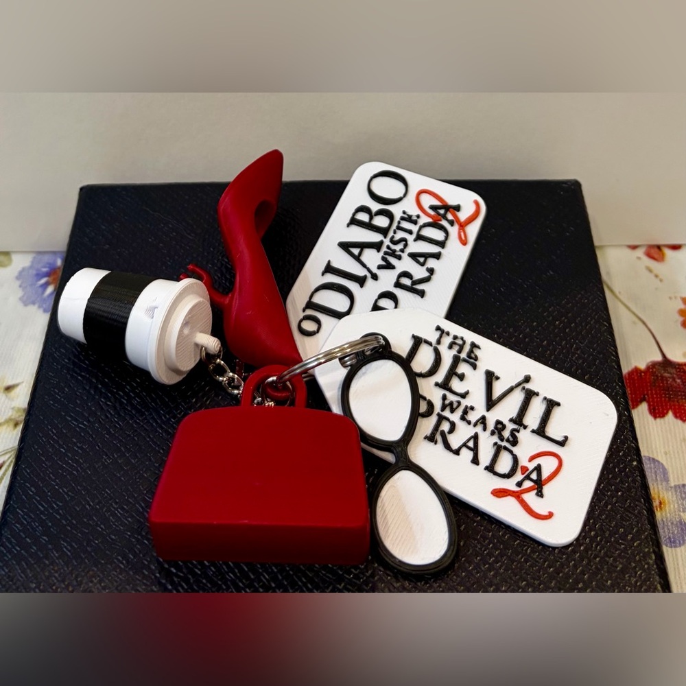 THE DEVIL WEARS PRADA Red Keychain with White Logo Tags. NEW - Picture 7 of 11